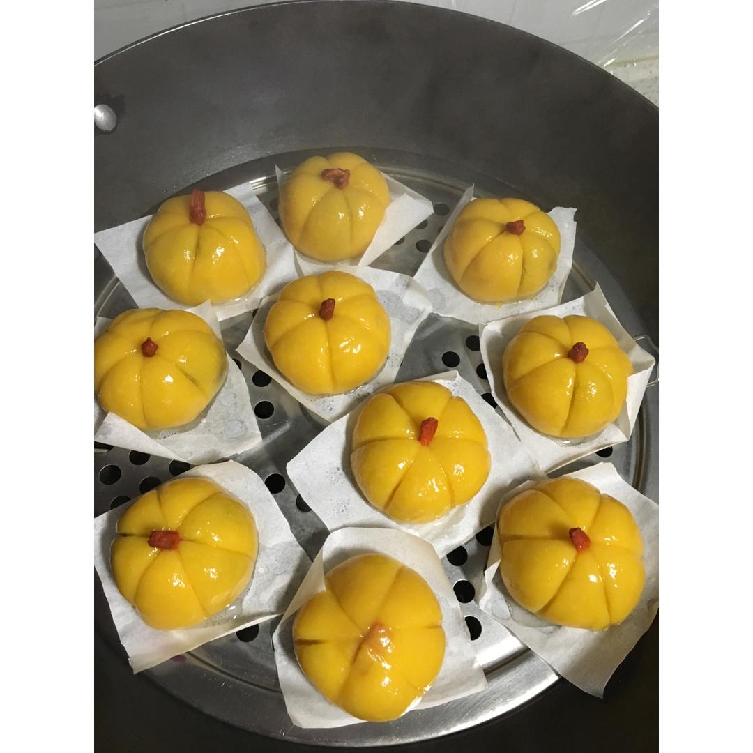 南瓜豆沙包