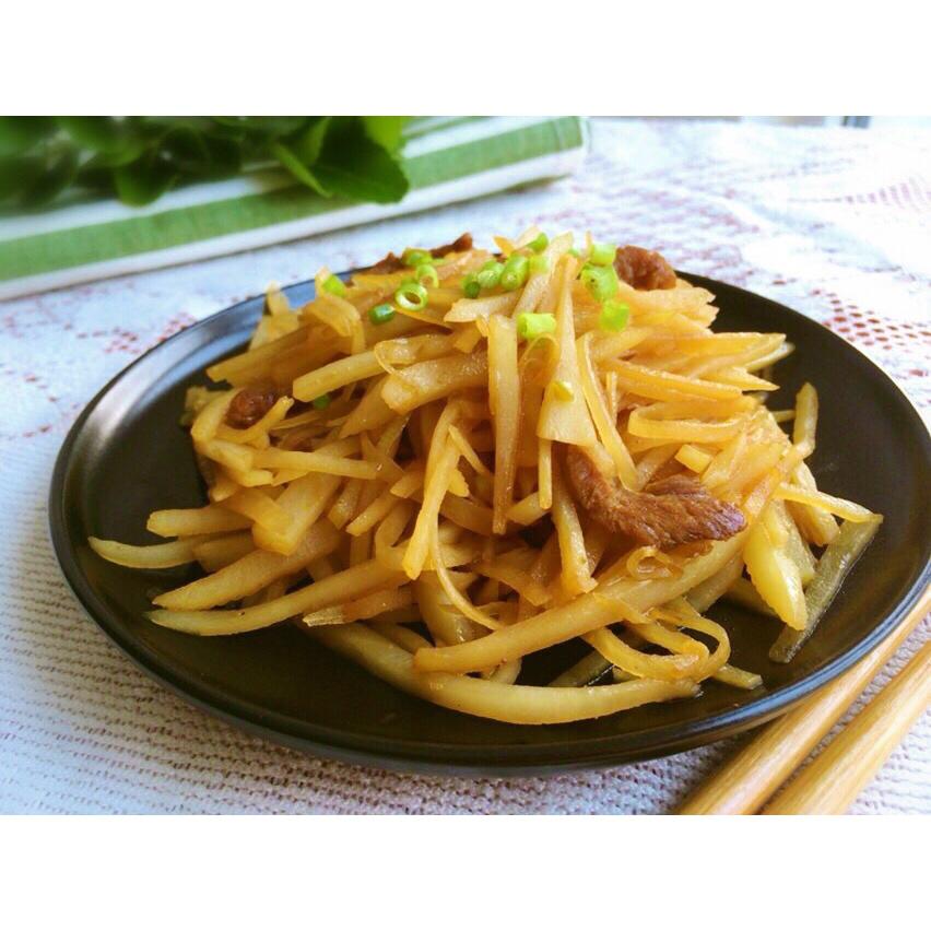 家常酱油土豆丝