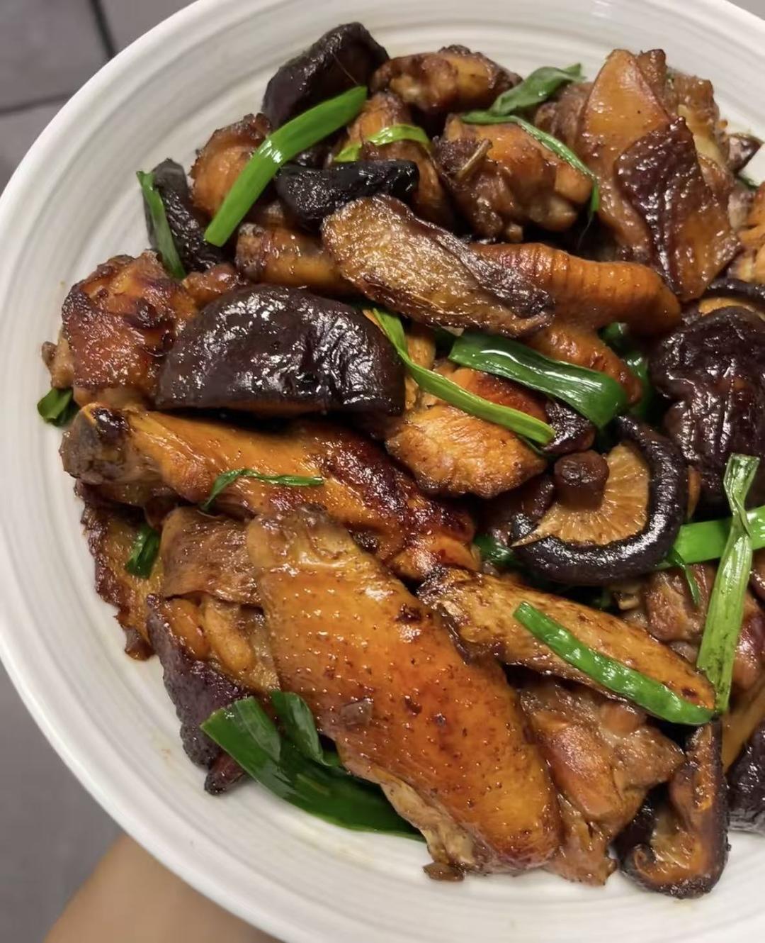 葱油香菇焖鸡