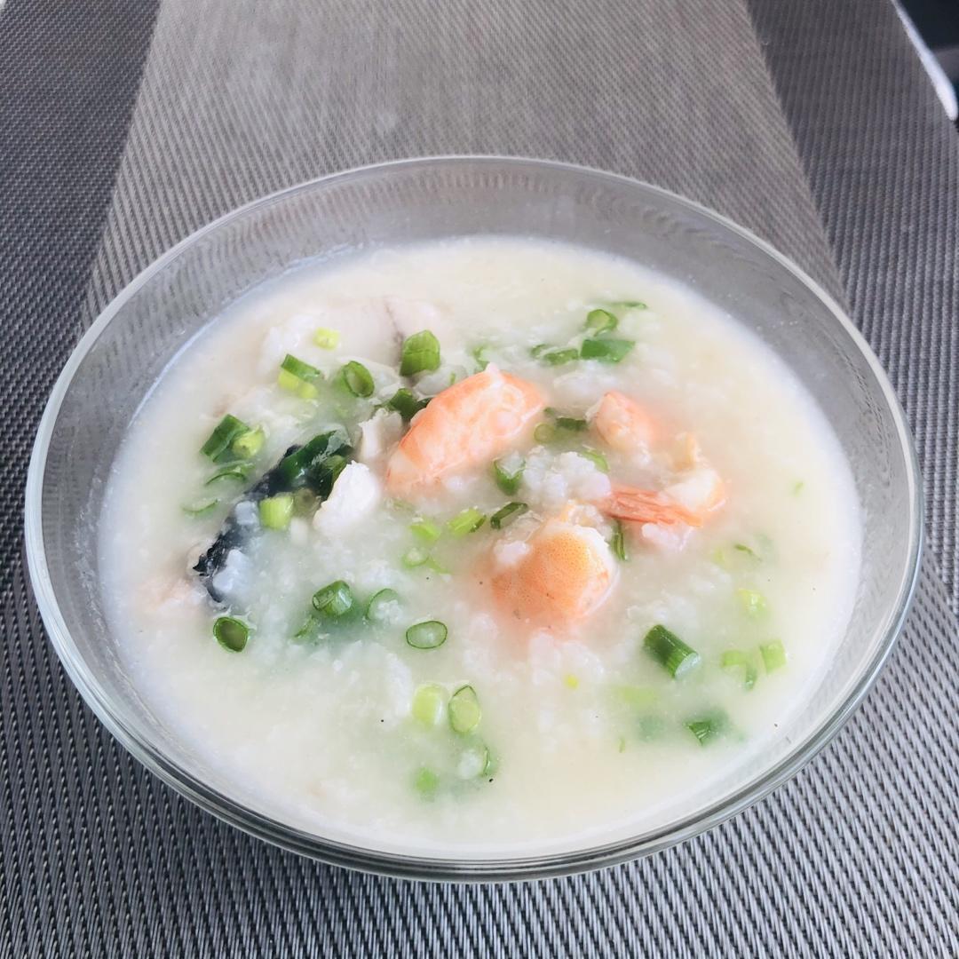 鲜虾砂锅粥