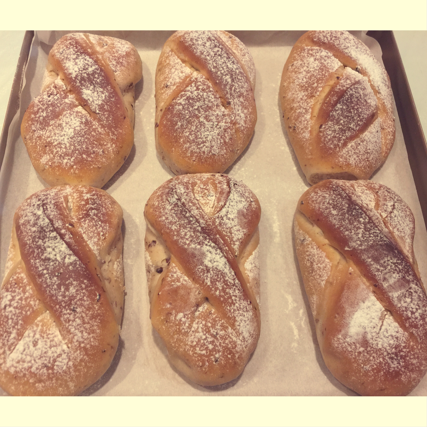 全麦牛奶蜜豆软欧