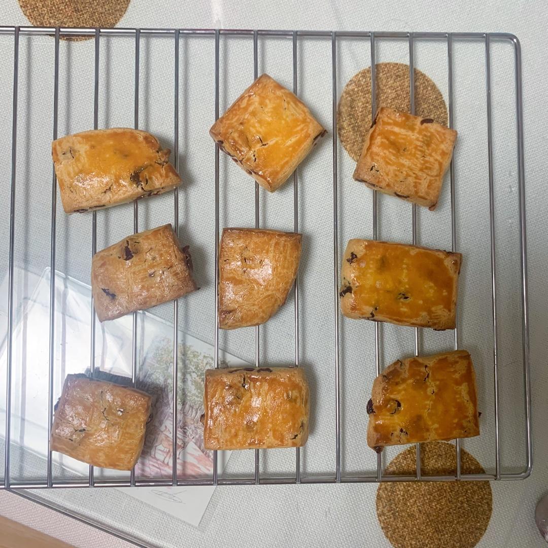 酥软到骨子里的葡萄奶酥