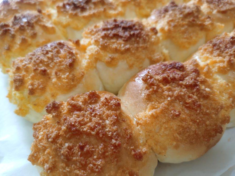 快手椰蓉小餐包（一次发酵照样柔软又拉丝）