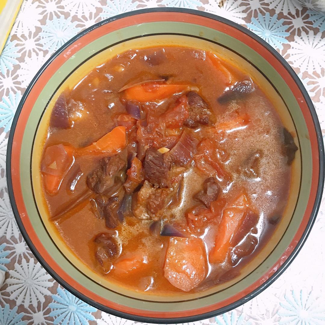 番茄土豆炖牛腩