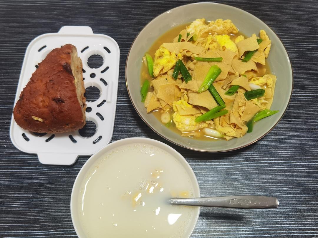 蛋香豆皮
