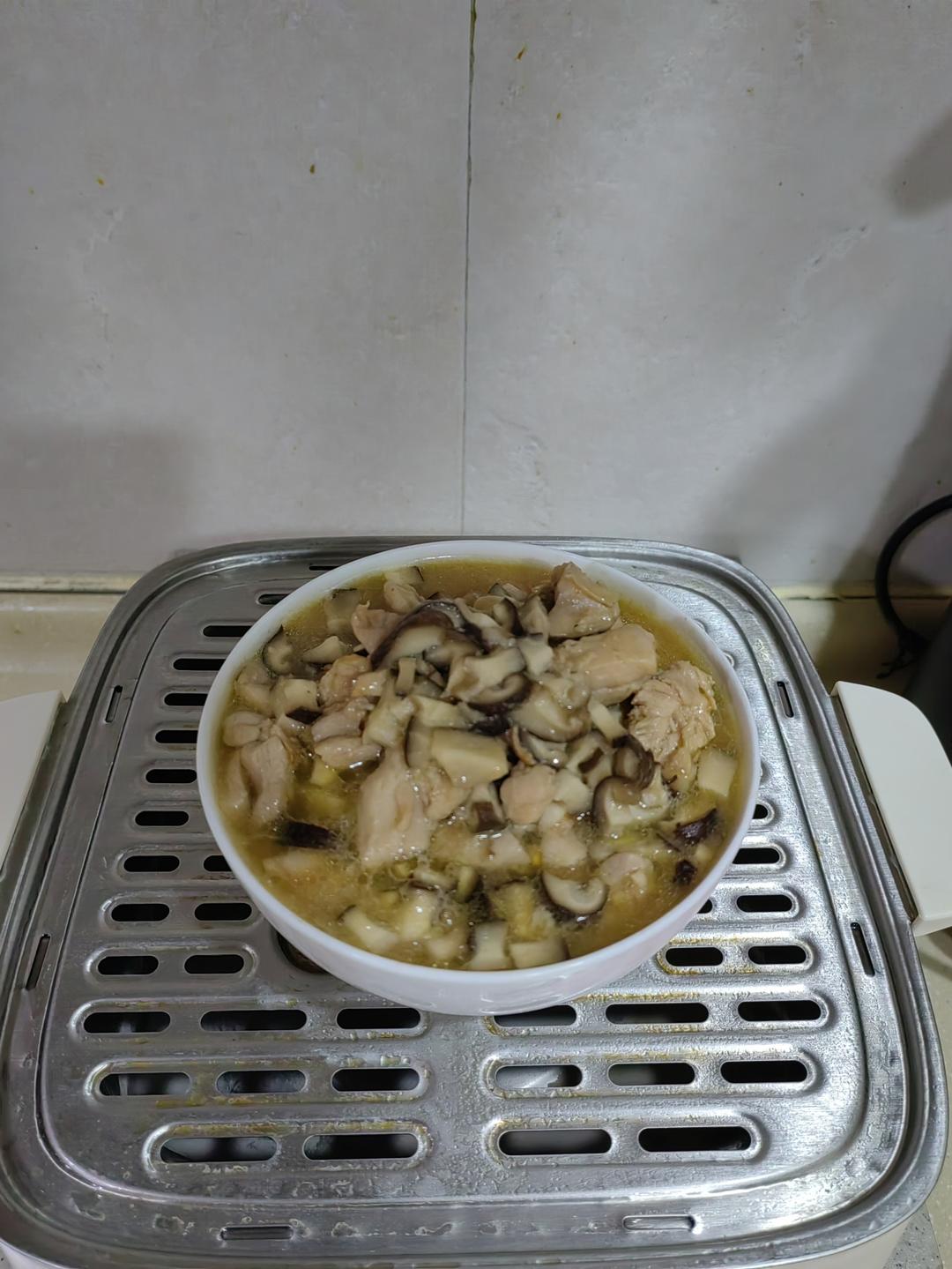 我一直一直做的一道菜，怎么做都好吃 | 香菇蒸鸡