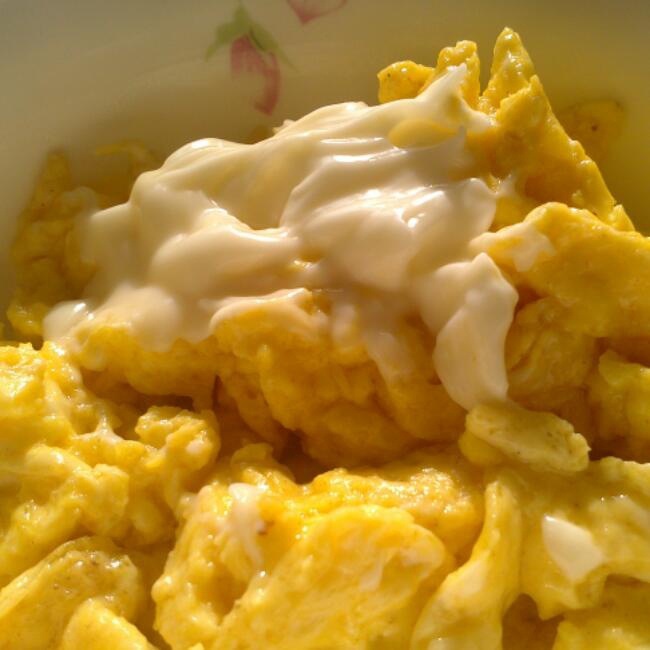 美式炒蛋 scrambled eggs