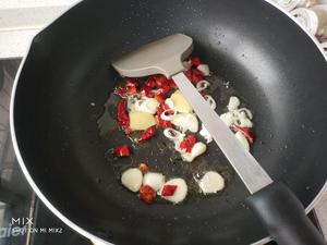 干锅藕片的做法 步骤5