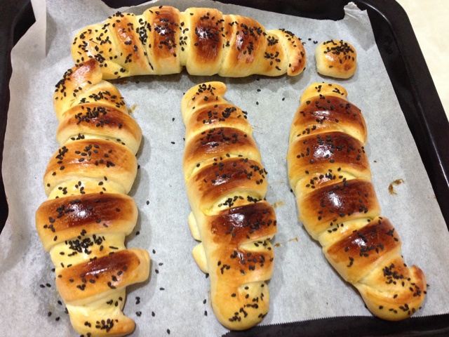 毛毛虫肉松面包