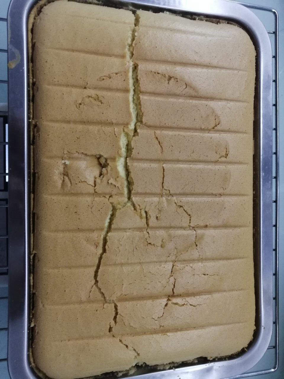 戚风蛋糕比例完美不回缩、不塌腰、不开裂、6寸、8寸、10寸