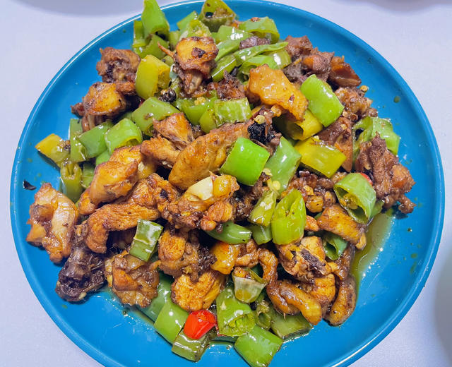 简单易学小炒鸡,给女朋友的菜单更新啦的做法