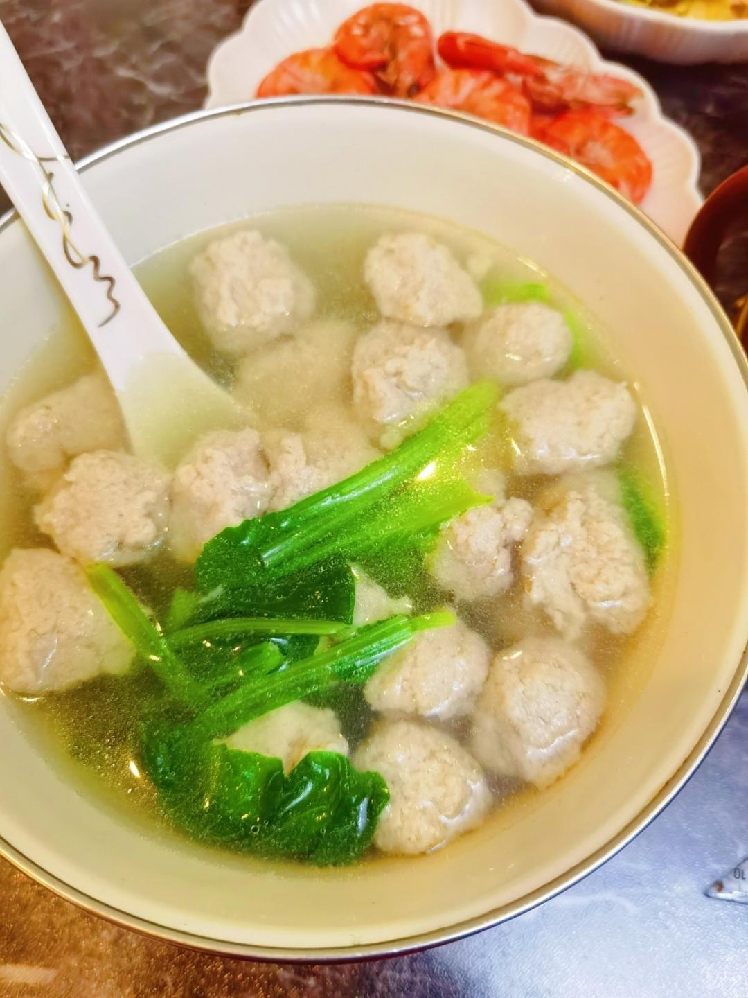 小白菜鲅鱼丸子汤