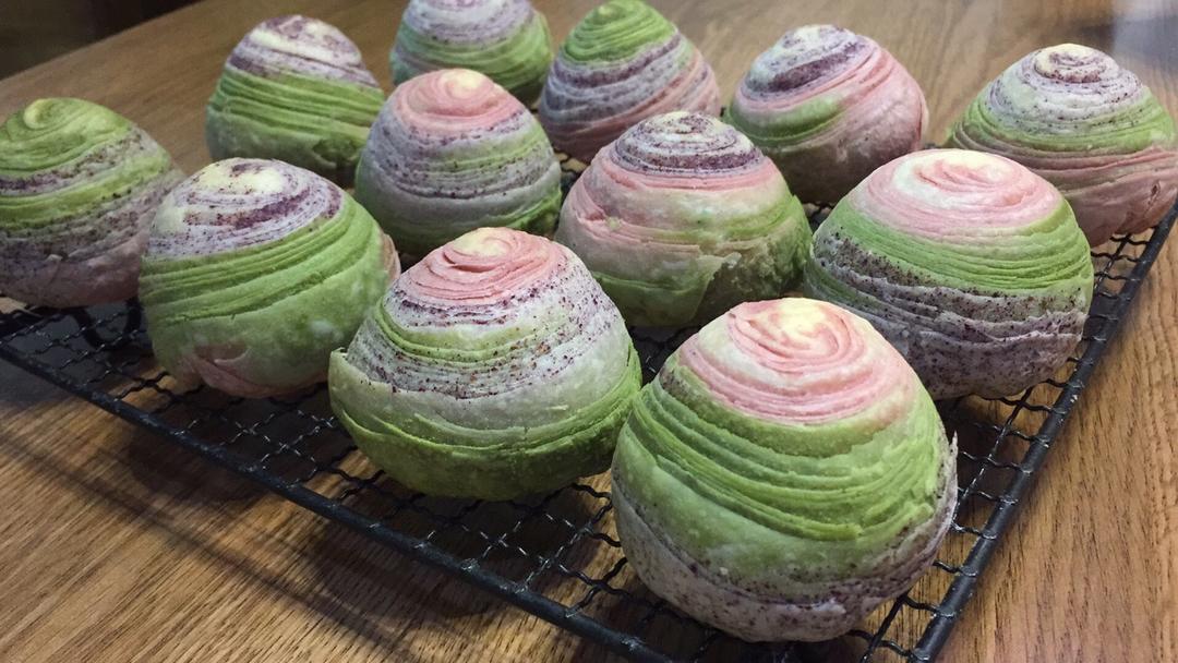 彩虹渐变蛋黄酥（无需揉出膜）