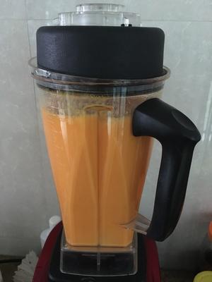 玉米胡萝卜汁的做法 步骤3