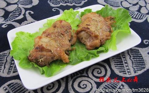 不用油的香煎鸡腿的做法