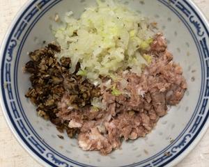 肉酿白菜卷的做法 步骤3