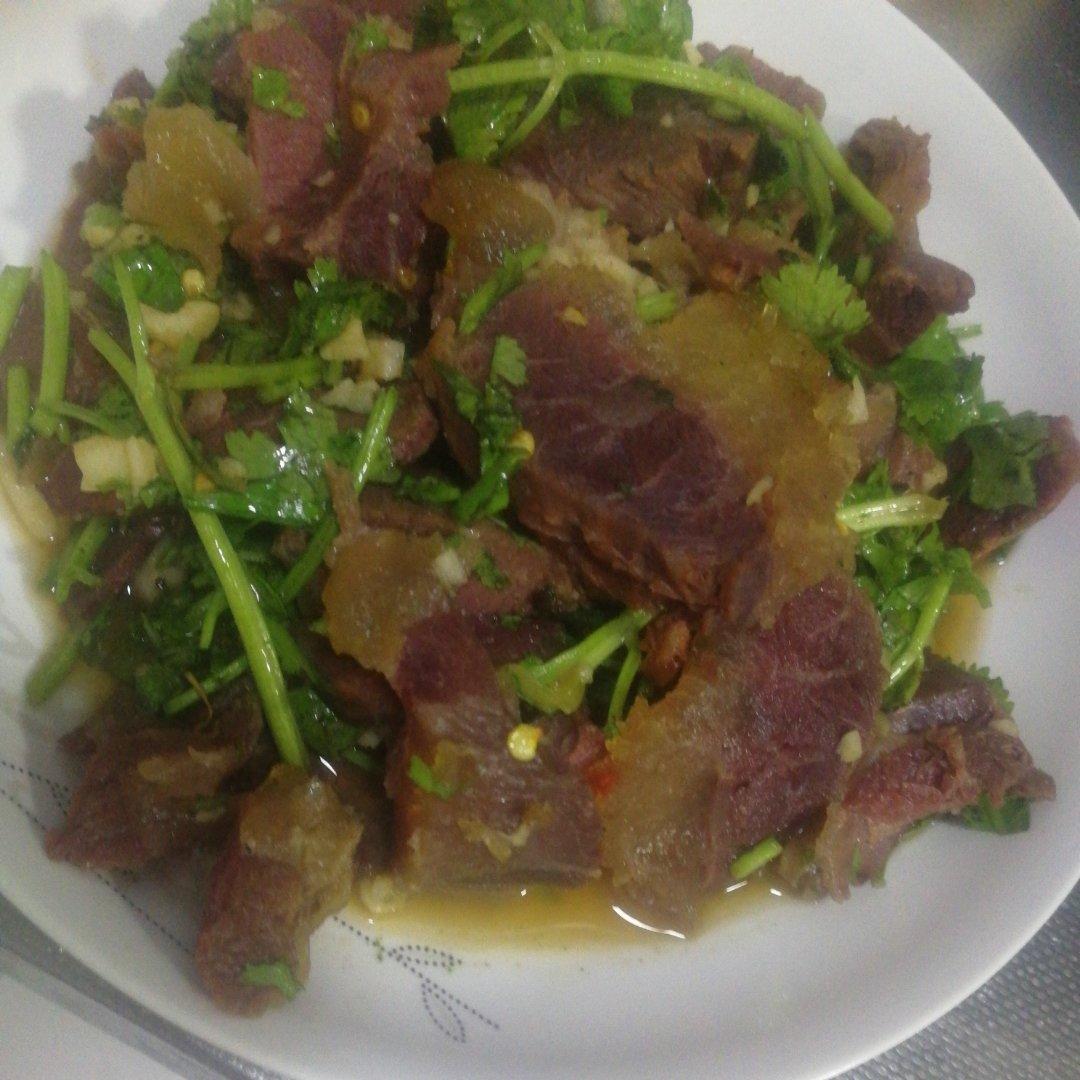 凉拌牛肉