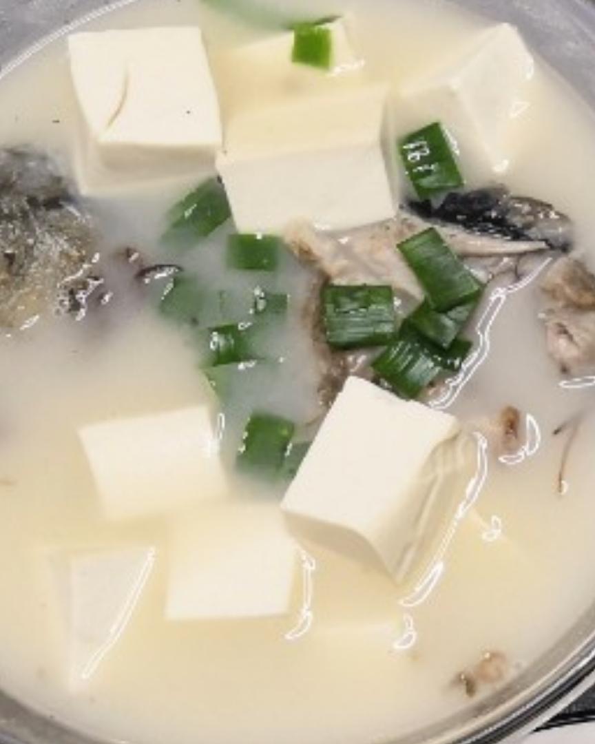 鲫鱼豆腐汤的做法
