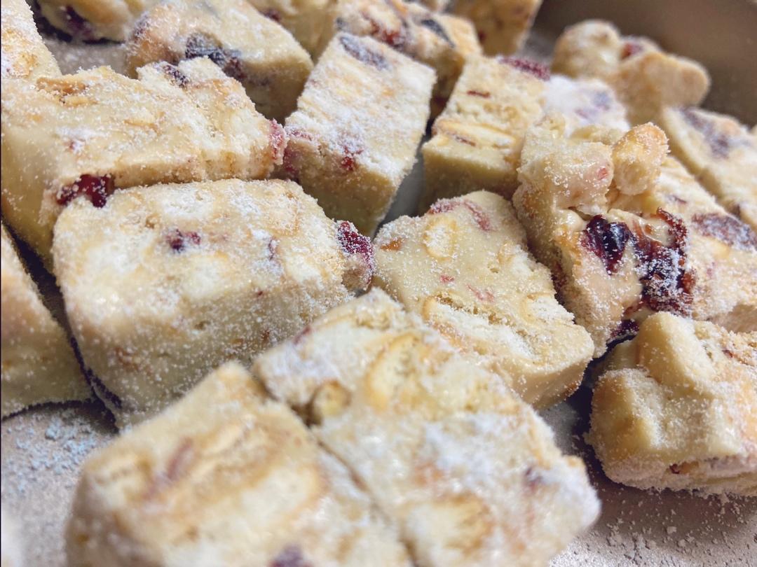 超详细TIPS—自制超美味牛轧糖（熬糖版），秒杀棉花糖版