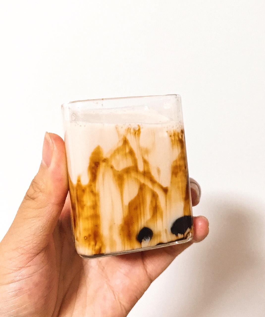 脏脏奶茶
