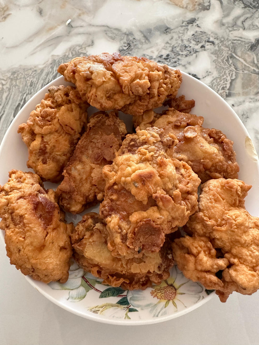 肯德基炸鸡翅（外酥里嫩又多汁）