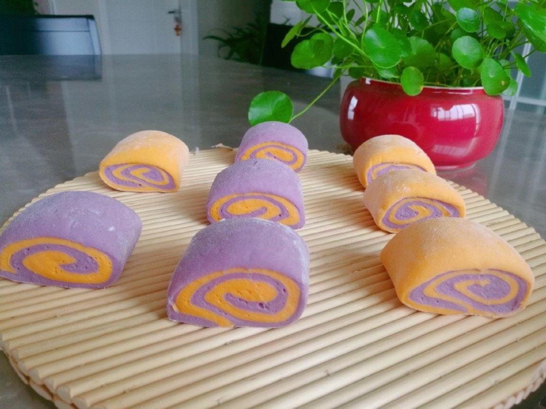 【双色开花紫薯馒头】，馒头也可以有花样儿。