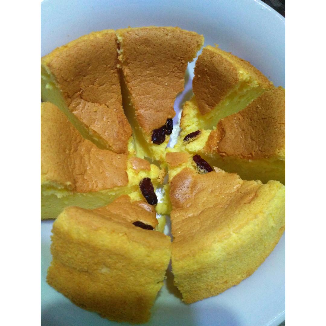 消耗淡奶油之作——淡奶油小蛋糕