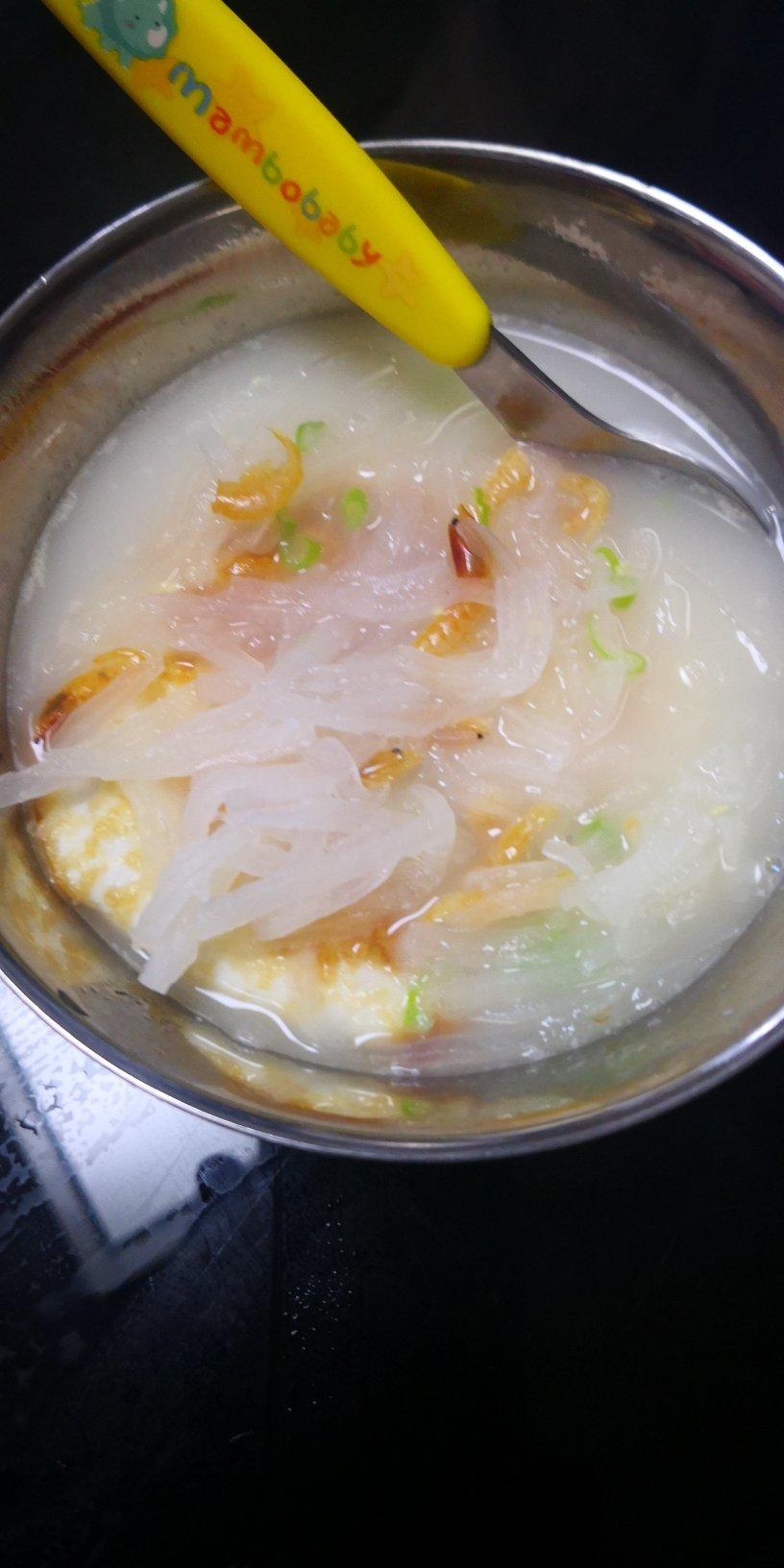 杨幂同款的萝卜煎蛋汤太好喝了～鲜到掉眉毛