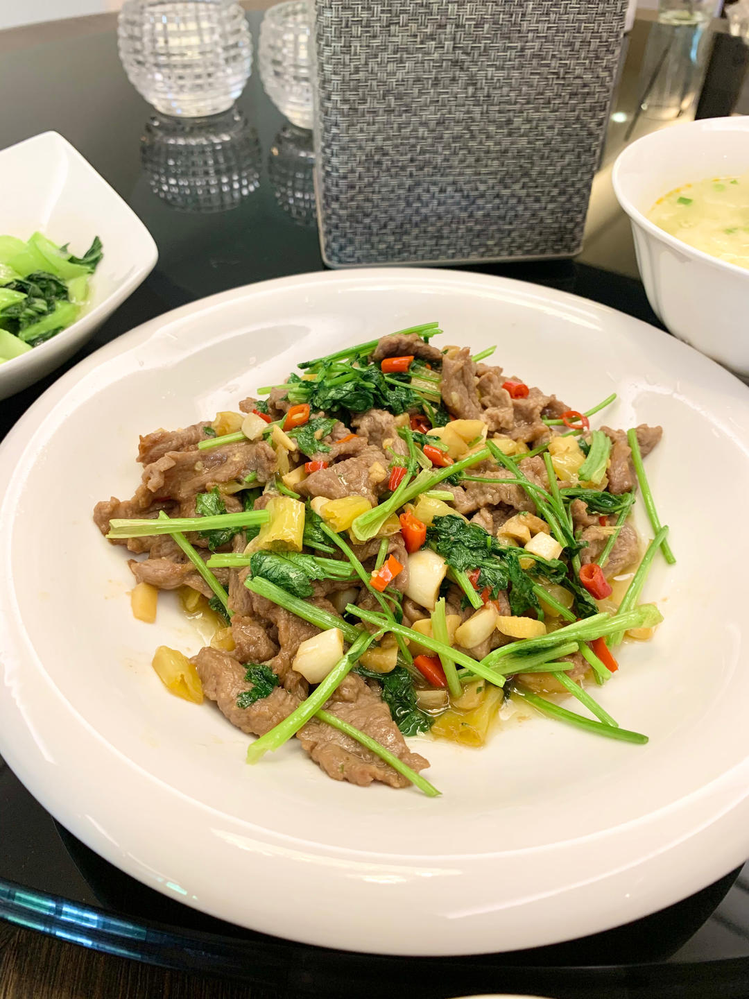 小炒黄牛肉，肉嫩味香！太好吃了简直是米饭杀手！