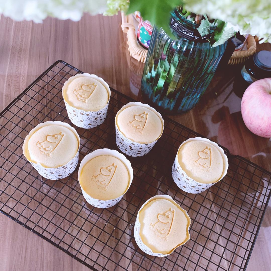 不塌陷不开裂的戚风(杯子、6寸）蛋糕