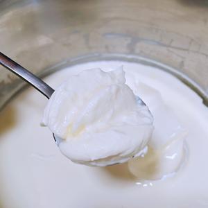自制酸奶油·三种简单做法的做法 步骤16