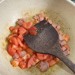 番茄火腿秋葵冬瓜汤的做法 步骤3