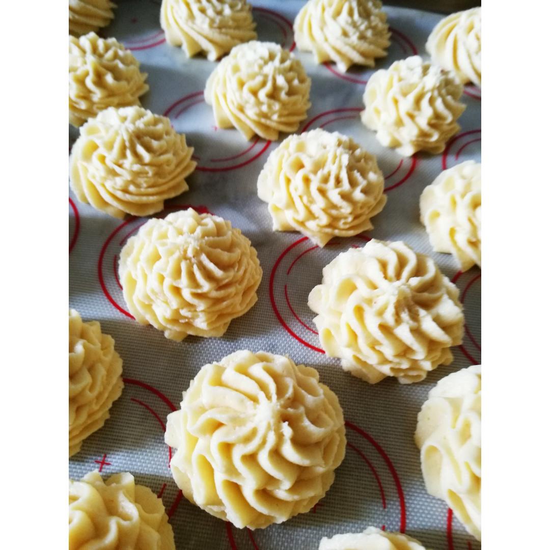 香酥曲奇~爱烘焙的姐姐