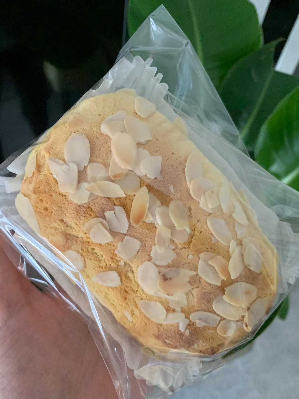 浓香杏仁奶酥小吐司