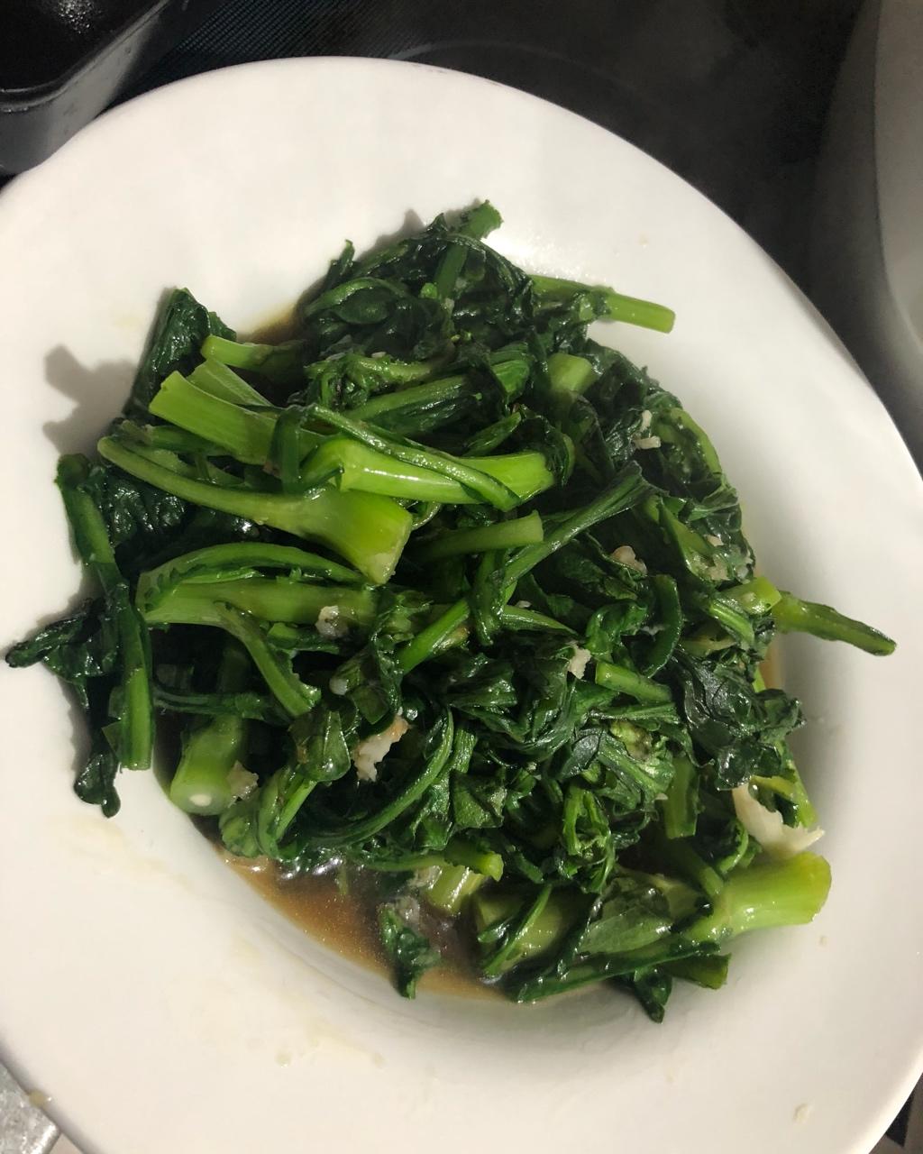 清炒茼蒿
