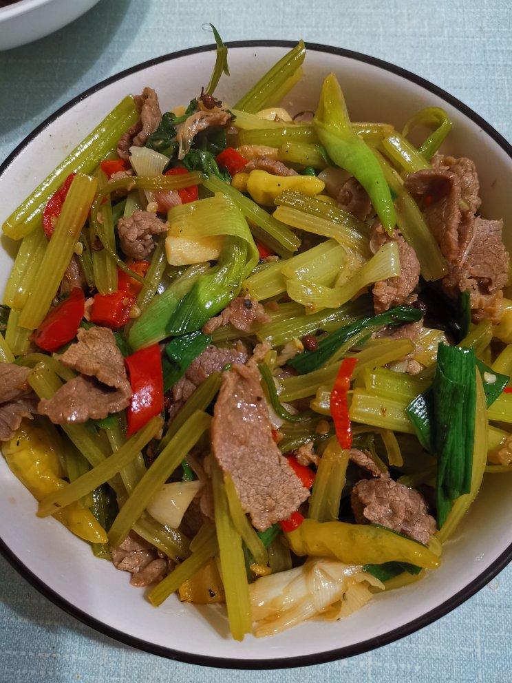炒牛肉
