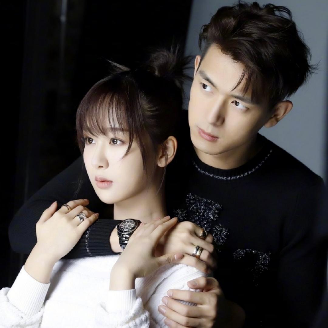 爱甜食的小荷花