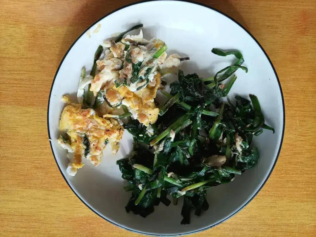 韭菜炒鸡蛋——三分钟快手下饭菜 掌握火候的秘诀