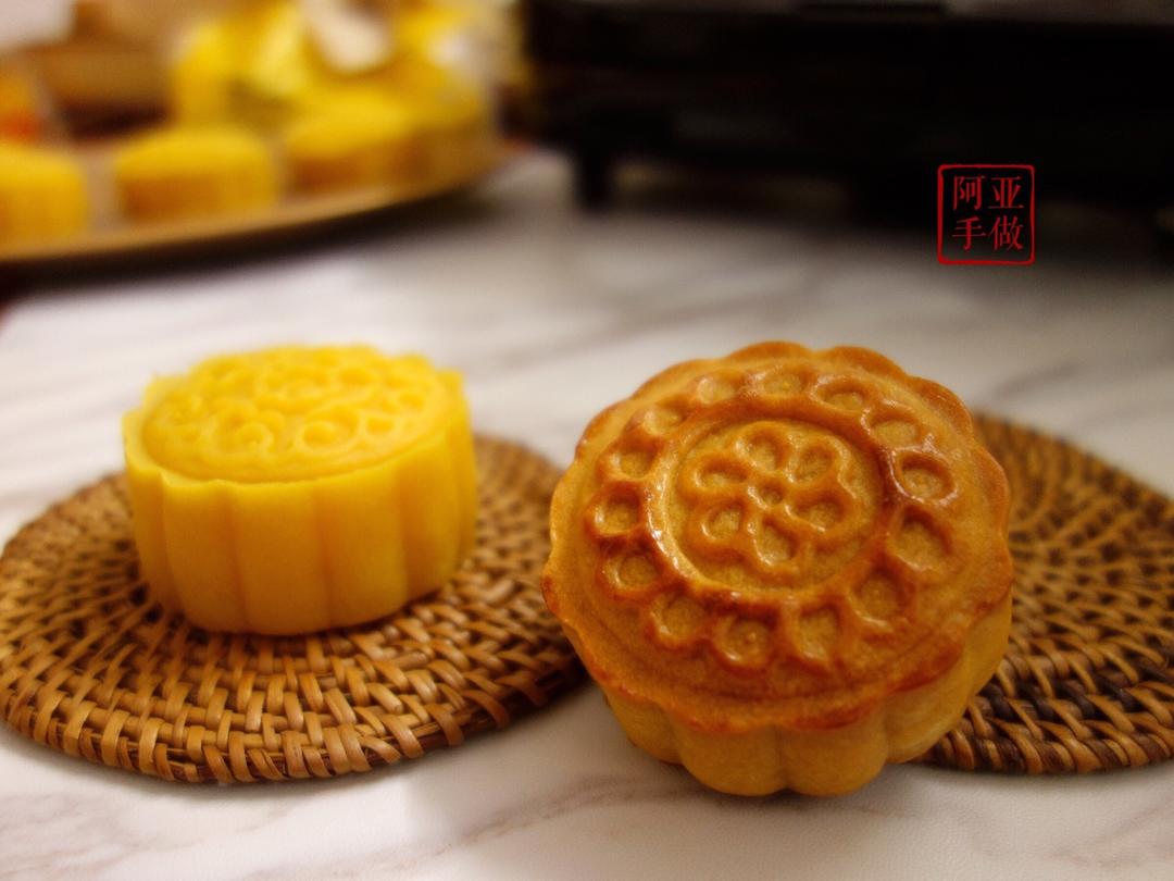 广式莲蓉（豆沙）蛋黄月饼（超详细步骤）
