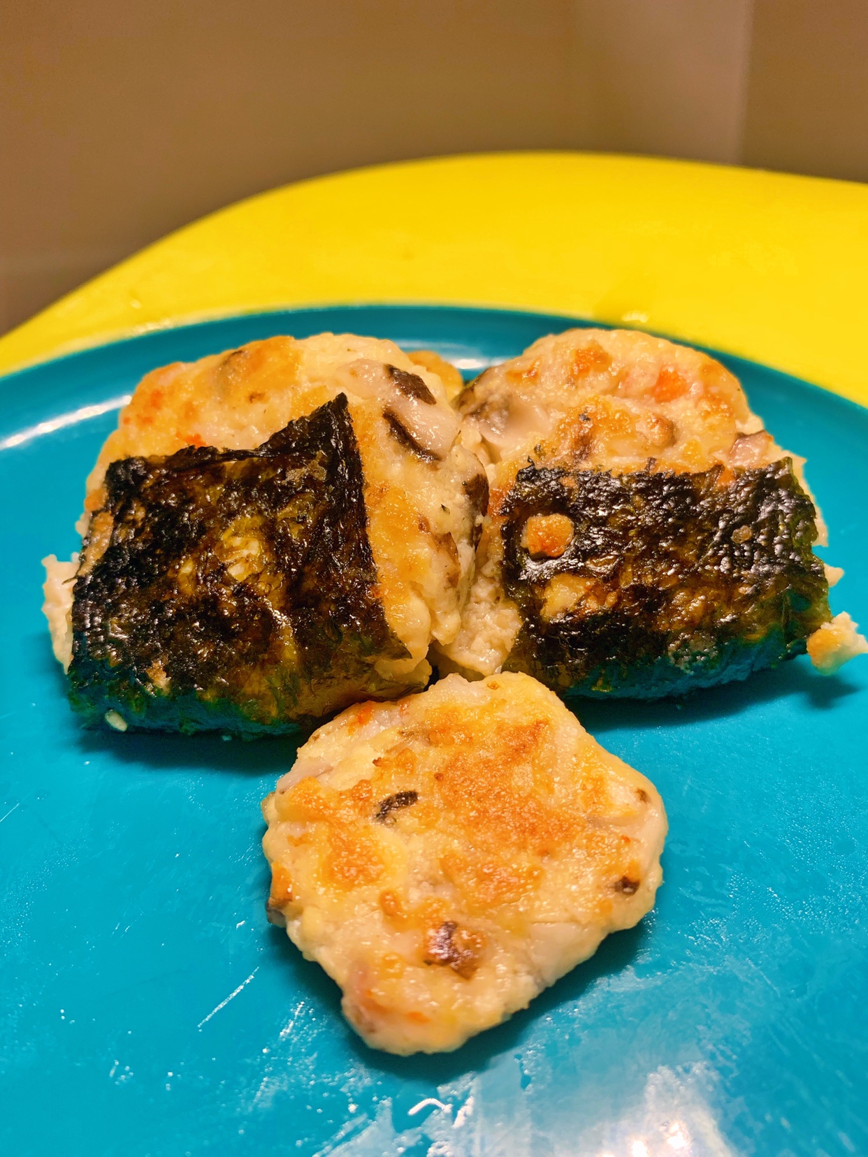 豆腐鲜虾海苔饼的做法