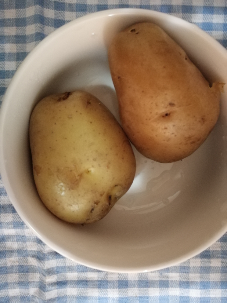 小白的素煮土豆