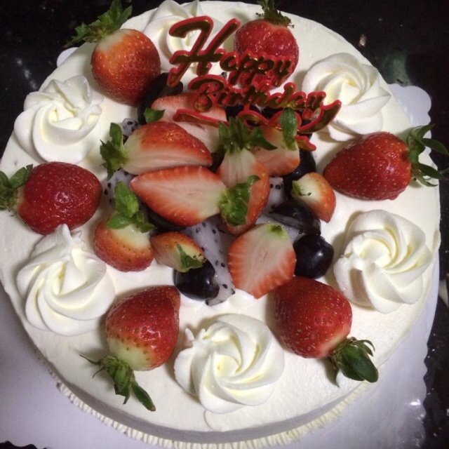 草莓鲜奶油蛋糕