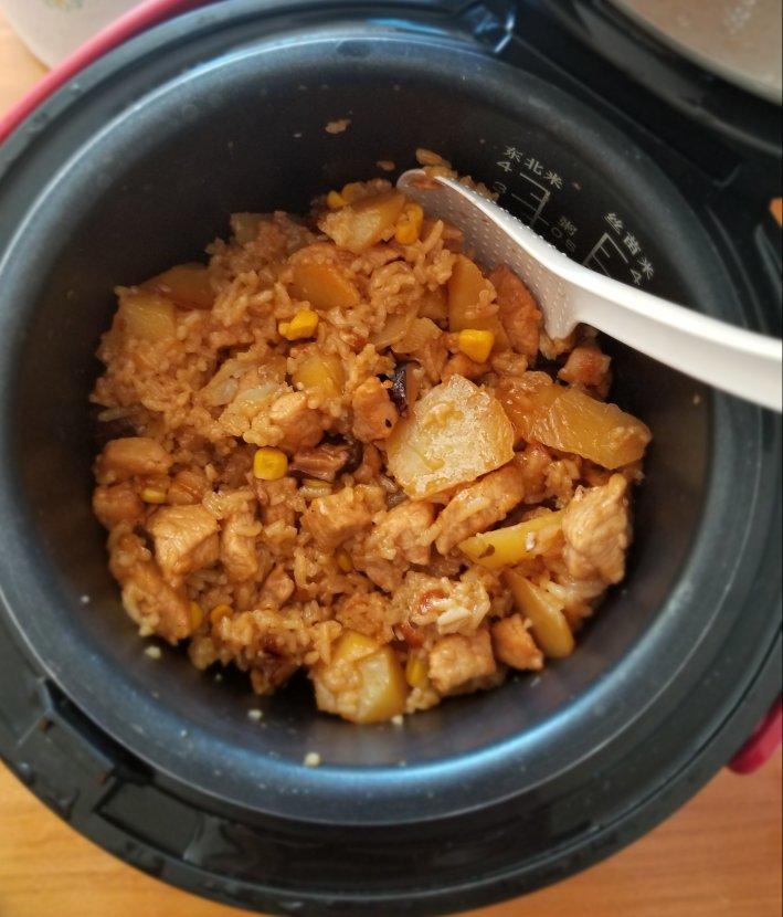 土豆焖饭（电饭锅版）
