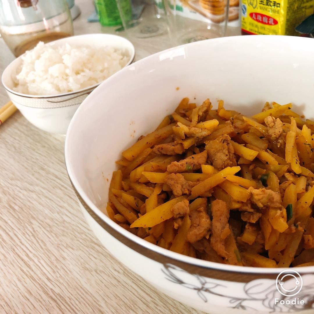 土豆丝炒肉