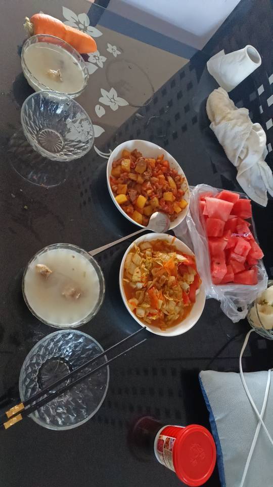 奶奶教的鲜香肥美香菇炖鸡汤