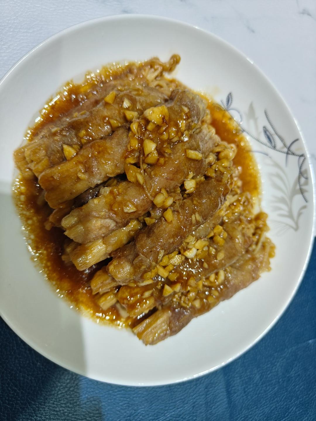 金针肥牛卷