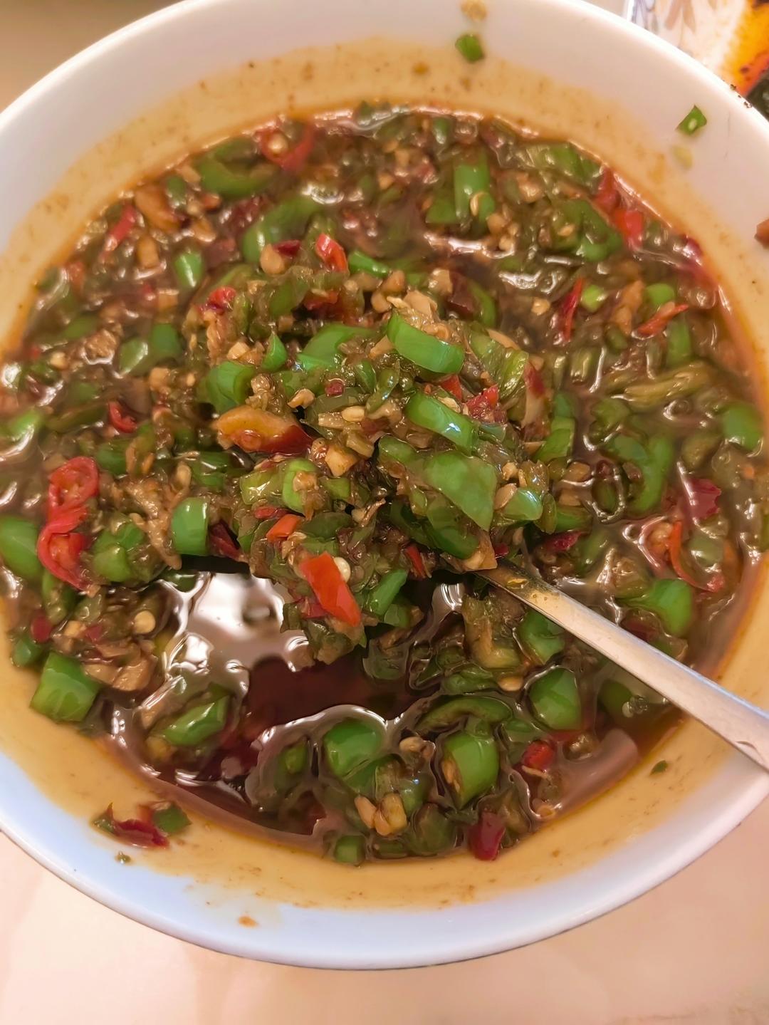 白切肉，蘸料是灵魂