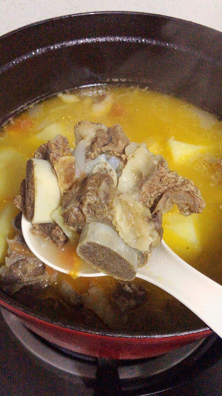 牛骨汤的做法