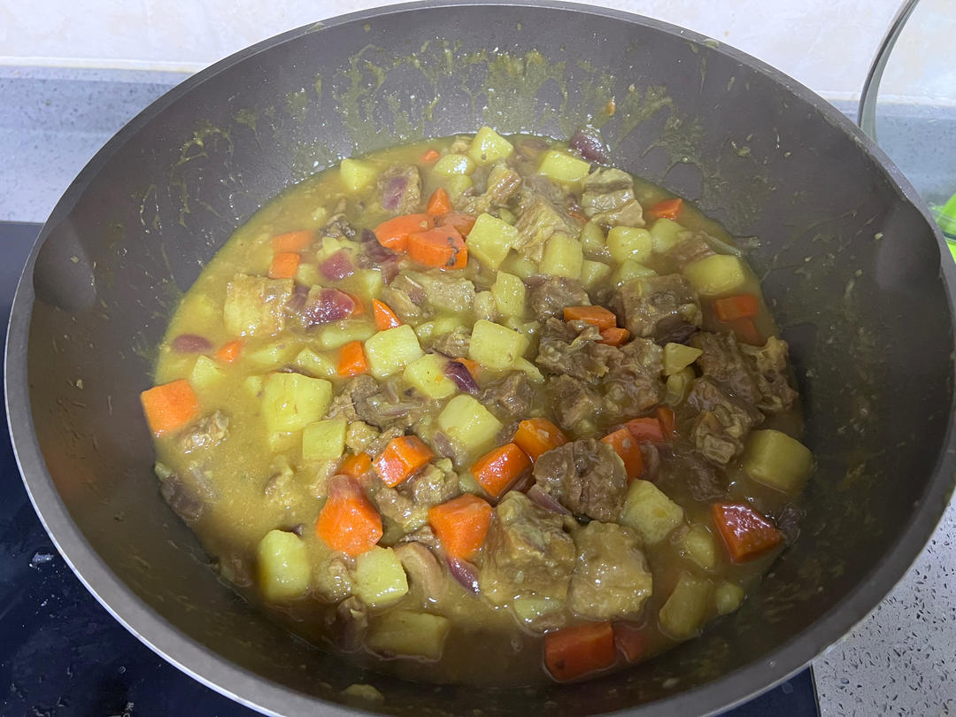 咖喱牛肉土豆