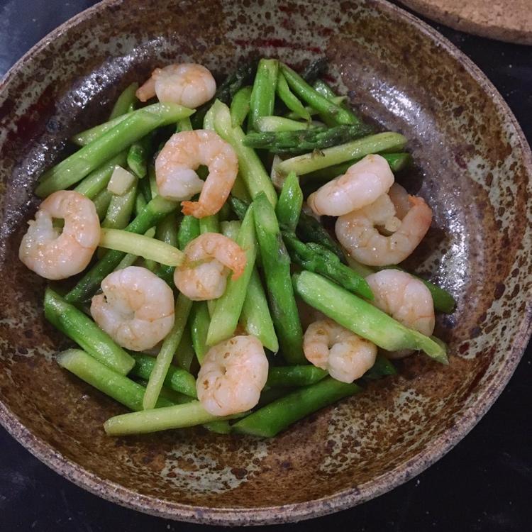 清炒芦笋虾仁